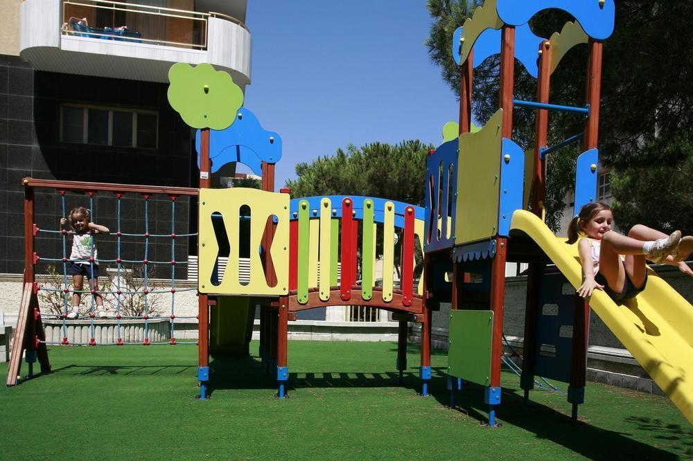 Hotel Blaucel Blanes Exterior photo